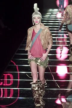 Look 4